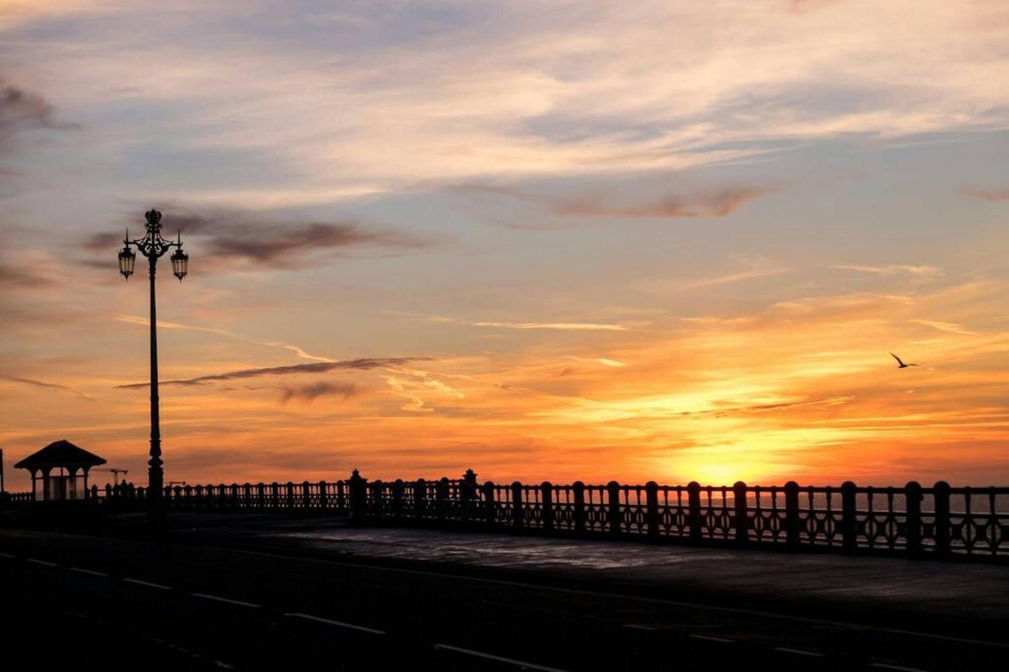 Seaview Regency With Private Parking Apartment Brighton