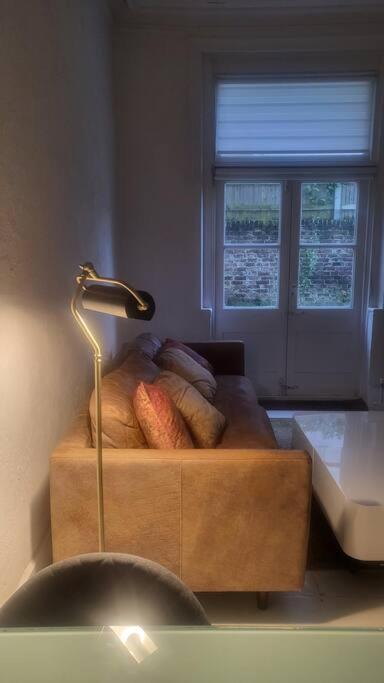 Apartment 3 Garden One Bed Flat - Great Location - Free Onsite Parking - Private - Comfortable *