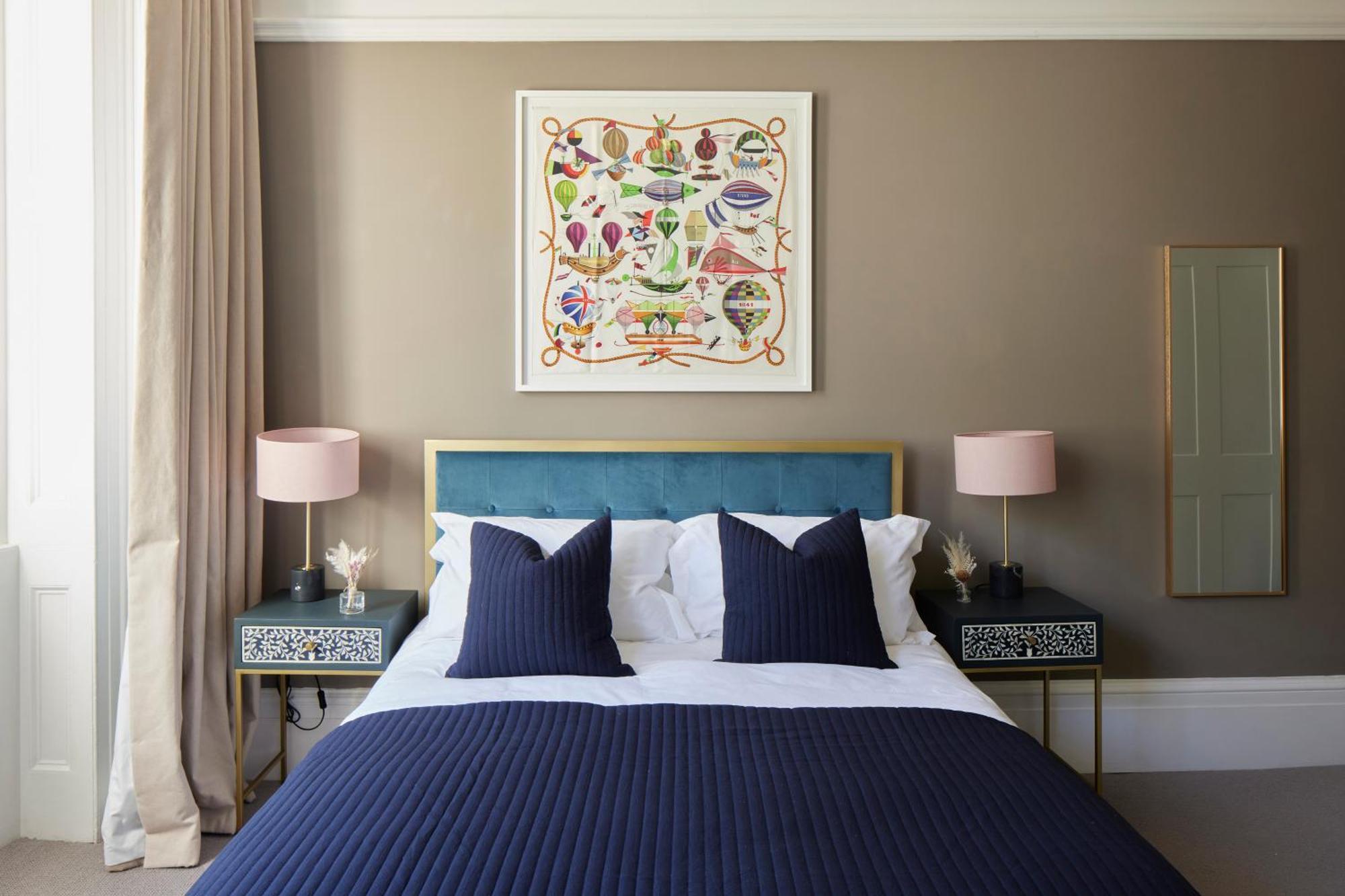 Lansdowne House Bed & Breakfast