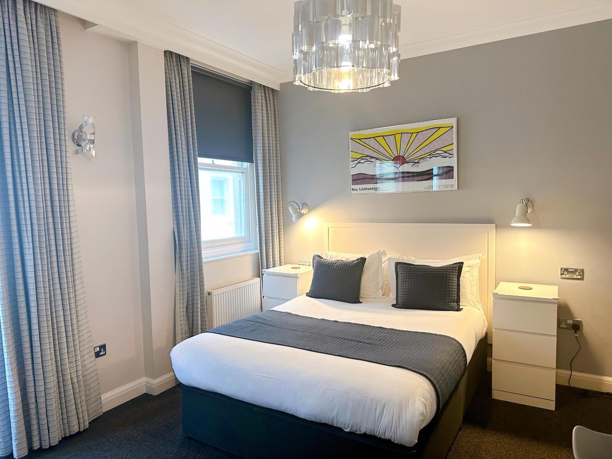 Legends 3* Brighton