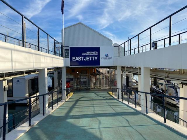 Seascape - Floating At Marina With Free Parking Apartment