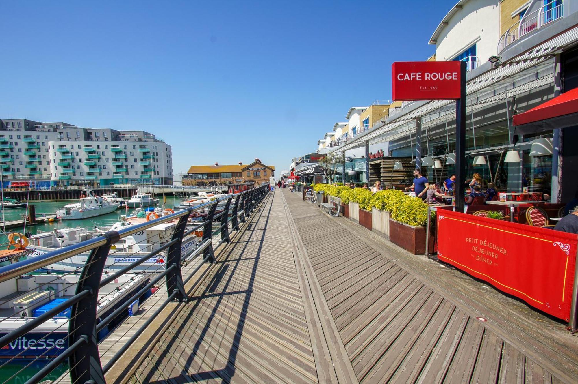 Orion Marina Sea View - Parking - By Lets Brighton