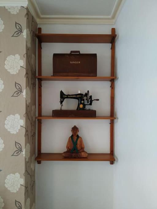 Spacious 2 Bed Maisonette Near Town, That Sleeps 6 Brighton