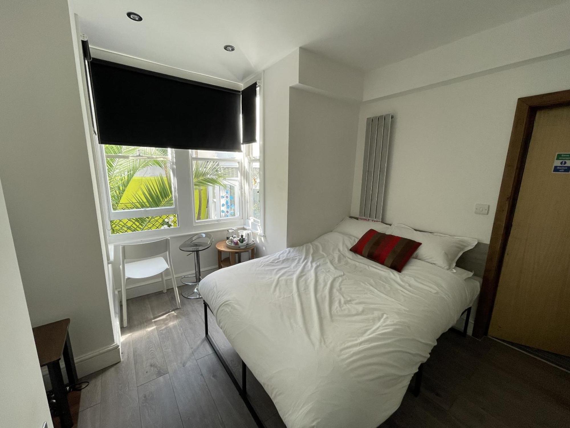 Guest And The Guest house 4*