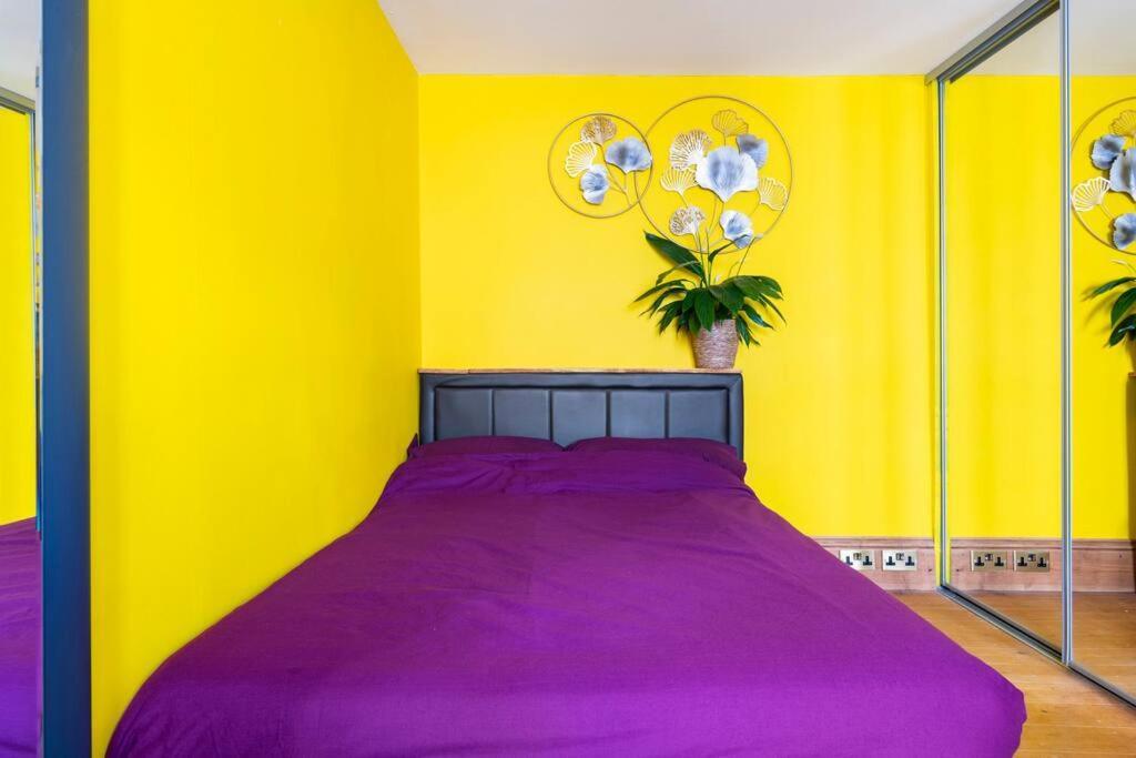 Apartment Journeyman's Hideaway *