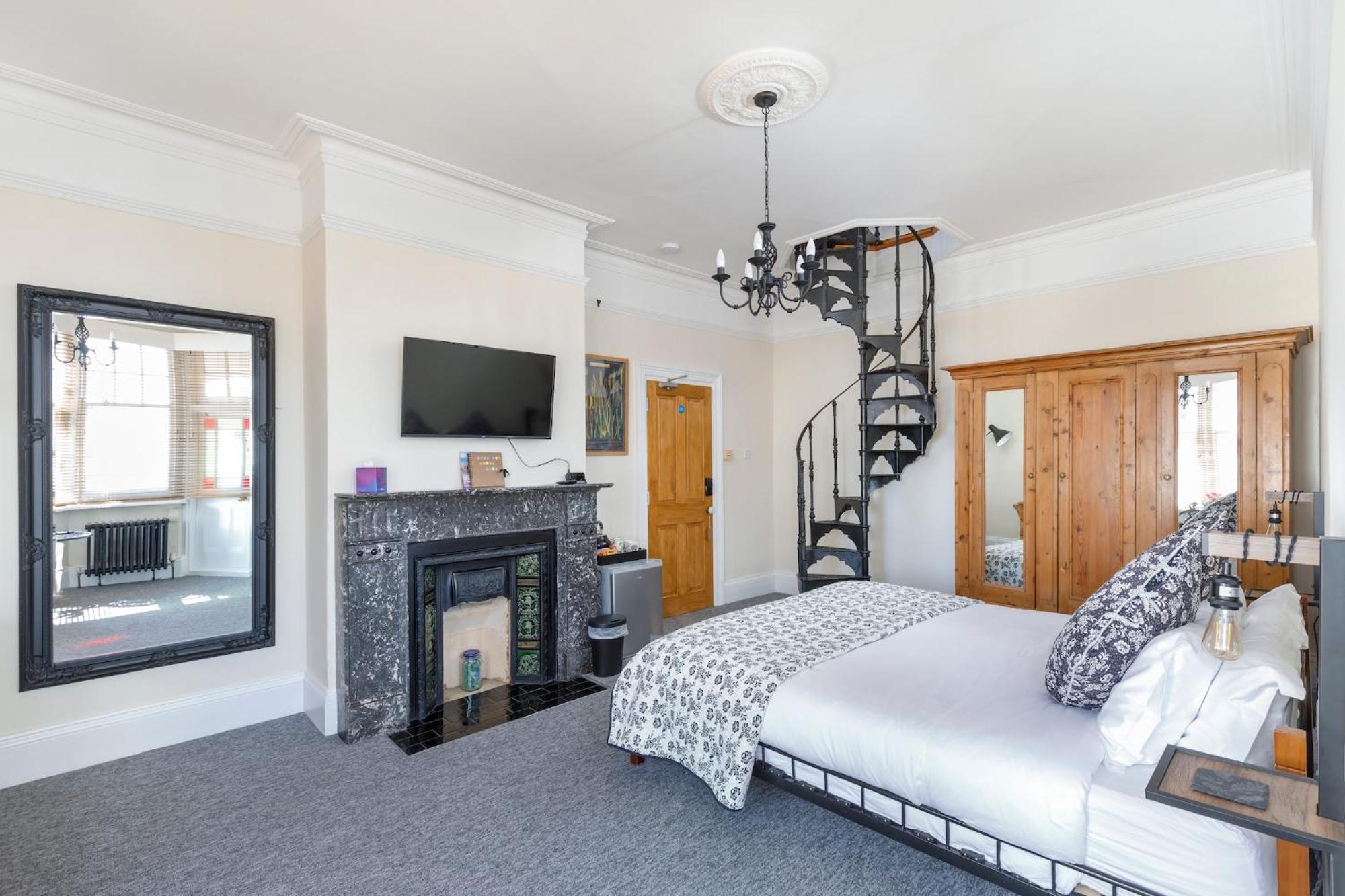 Finest Retreats - Pittodrie - 6 *