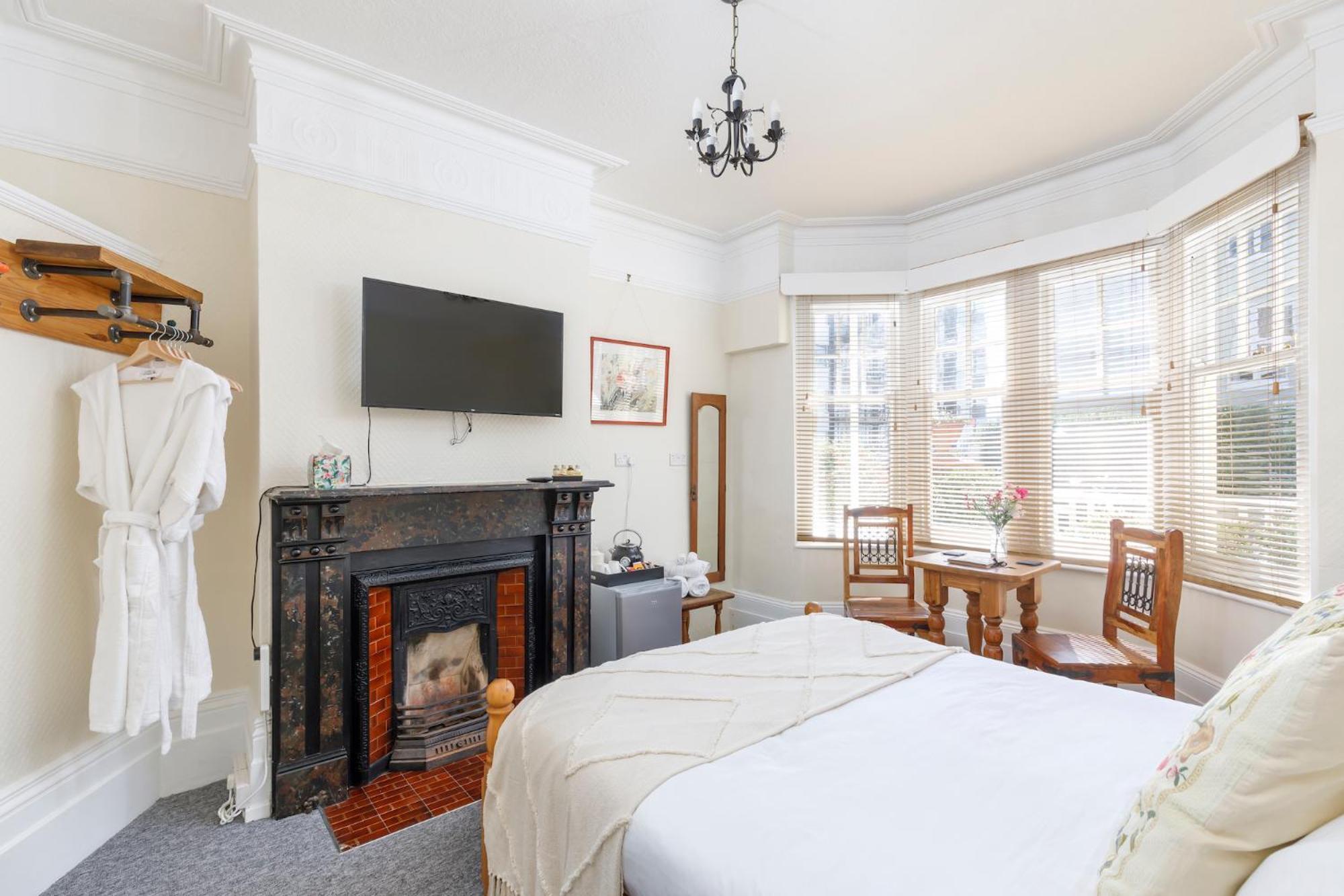 Finest Retreats - Pittodrie - 1 Apartment Brighton