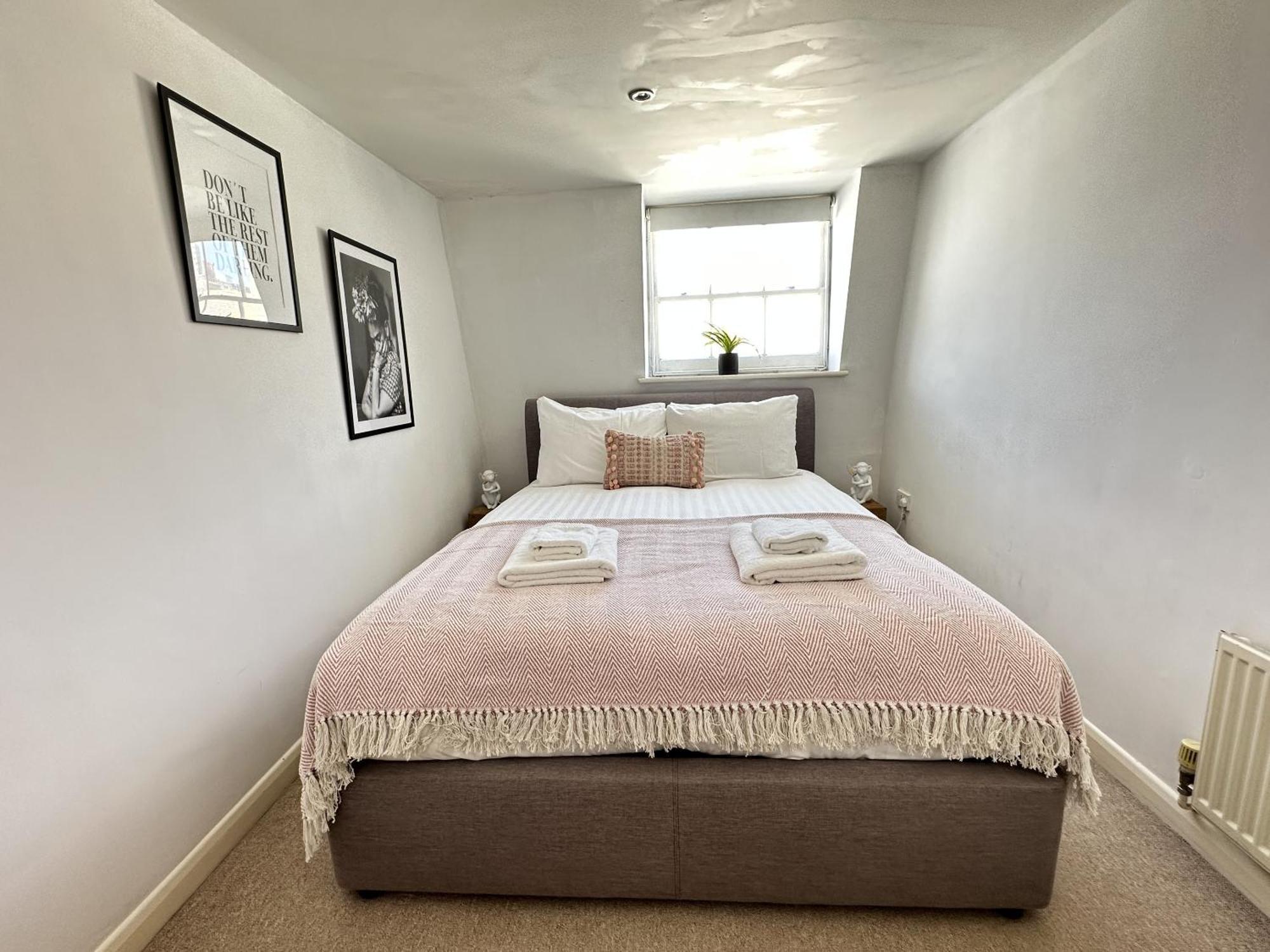 Apartment Central City Beach Pad Brighton