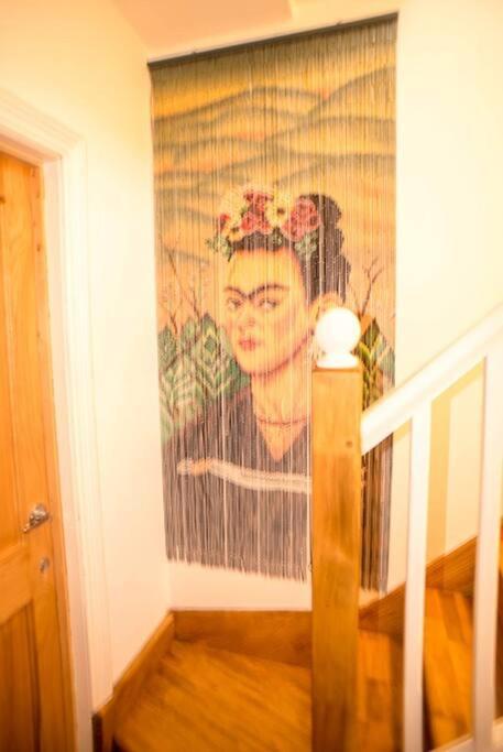 Three Bedroomed Victorian Family House, Garden Holiday home *