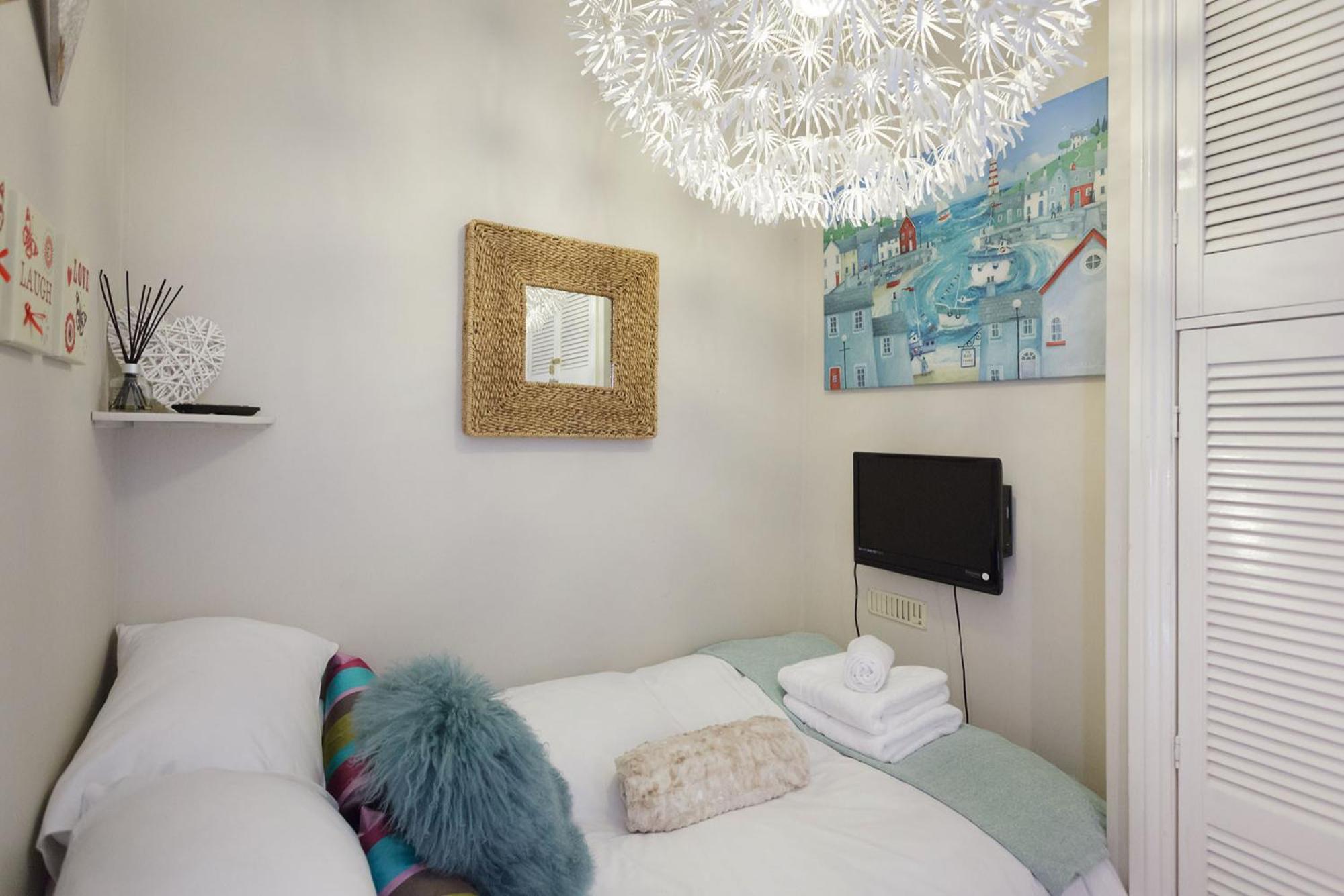 Portland Place Apartment