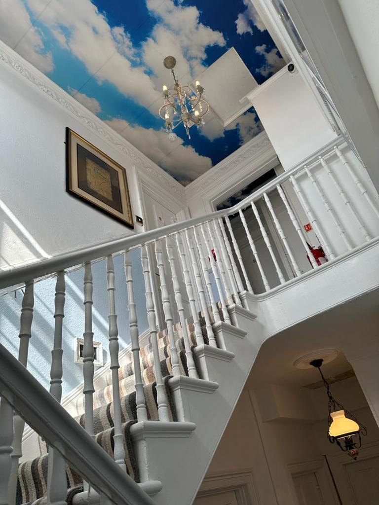 Innit Blue Sky