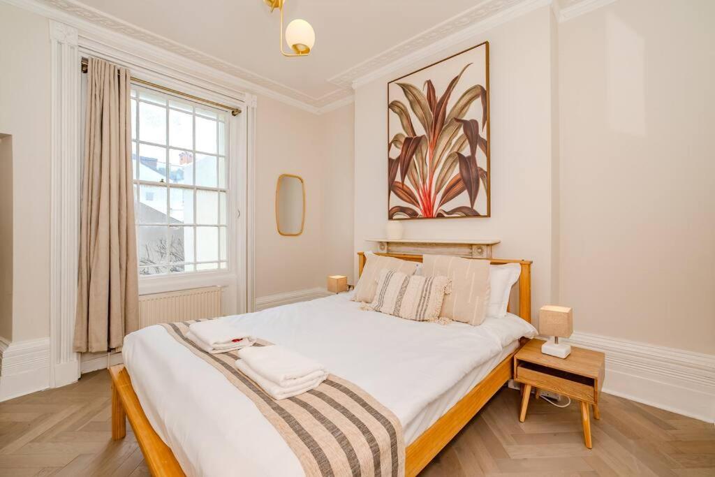 Beautiful Sea View I Spacious One Bed Flat I Sleep 4 Guests Bp2 Apartment