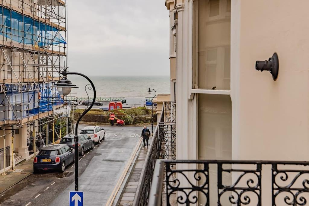 Beautiful Sea View I Spacious One Bed Flat I Sleep 4 Guests Bp2 Apartment