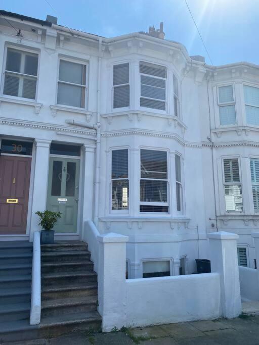 Holiday home Poets Place - Lovely 4 Bedroom Townhouse With Garden Brighton