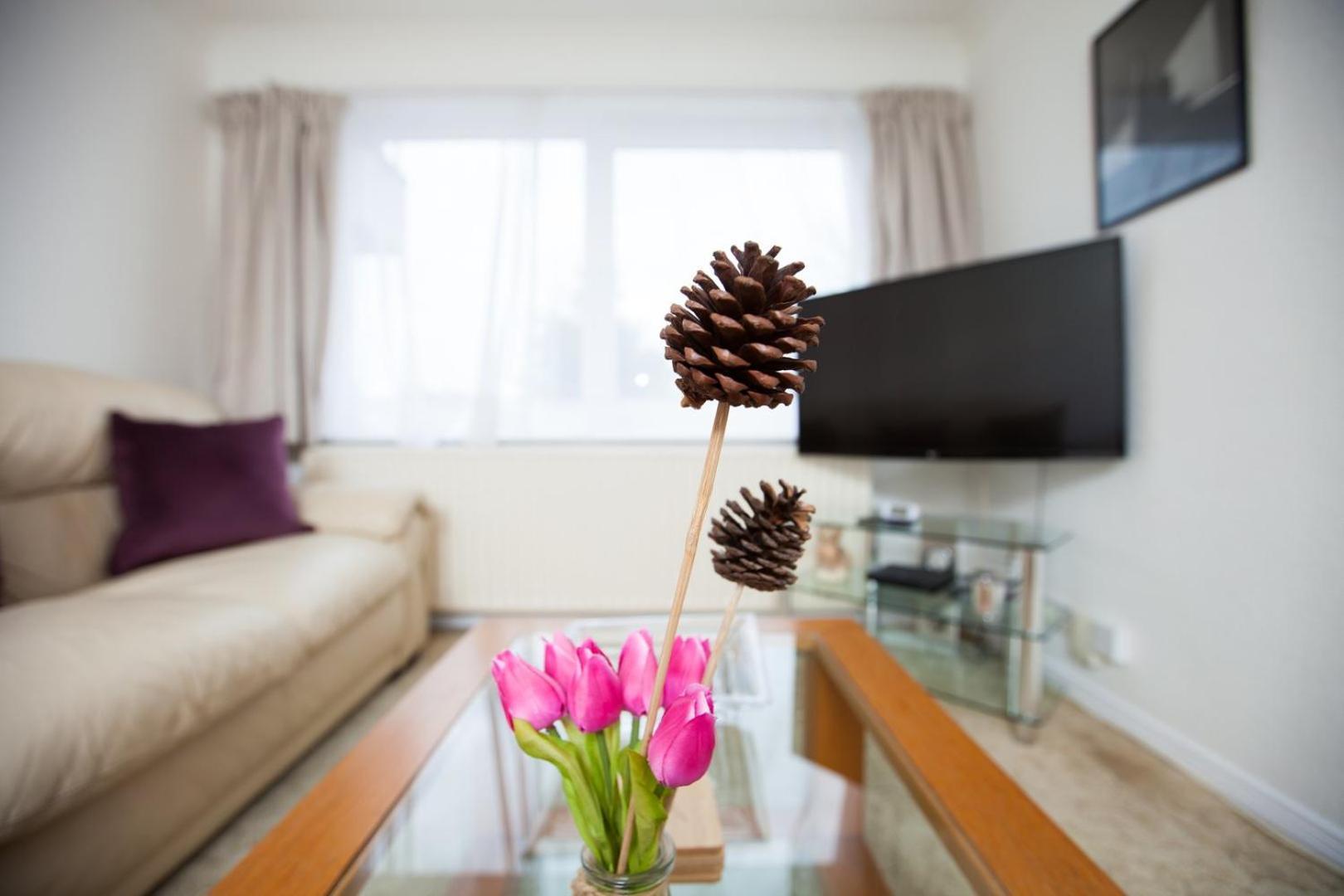 Guestready - Spacious 2br Flat In Peaceful Apartment *
