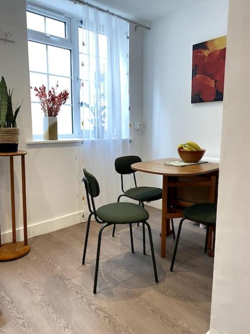 Cosy Charm In Heart Of Holiday home Brighton