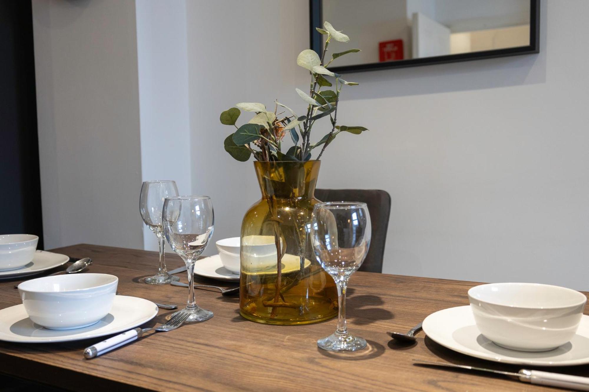 Stunning Two Bedroom Brighton penthouse Apartment