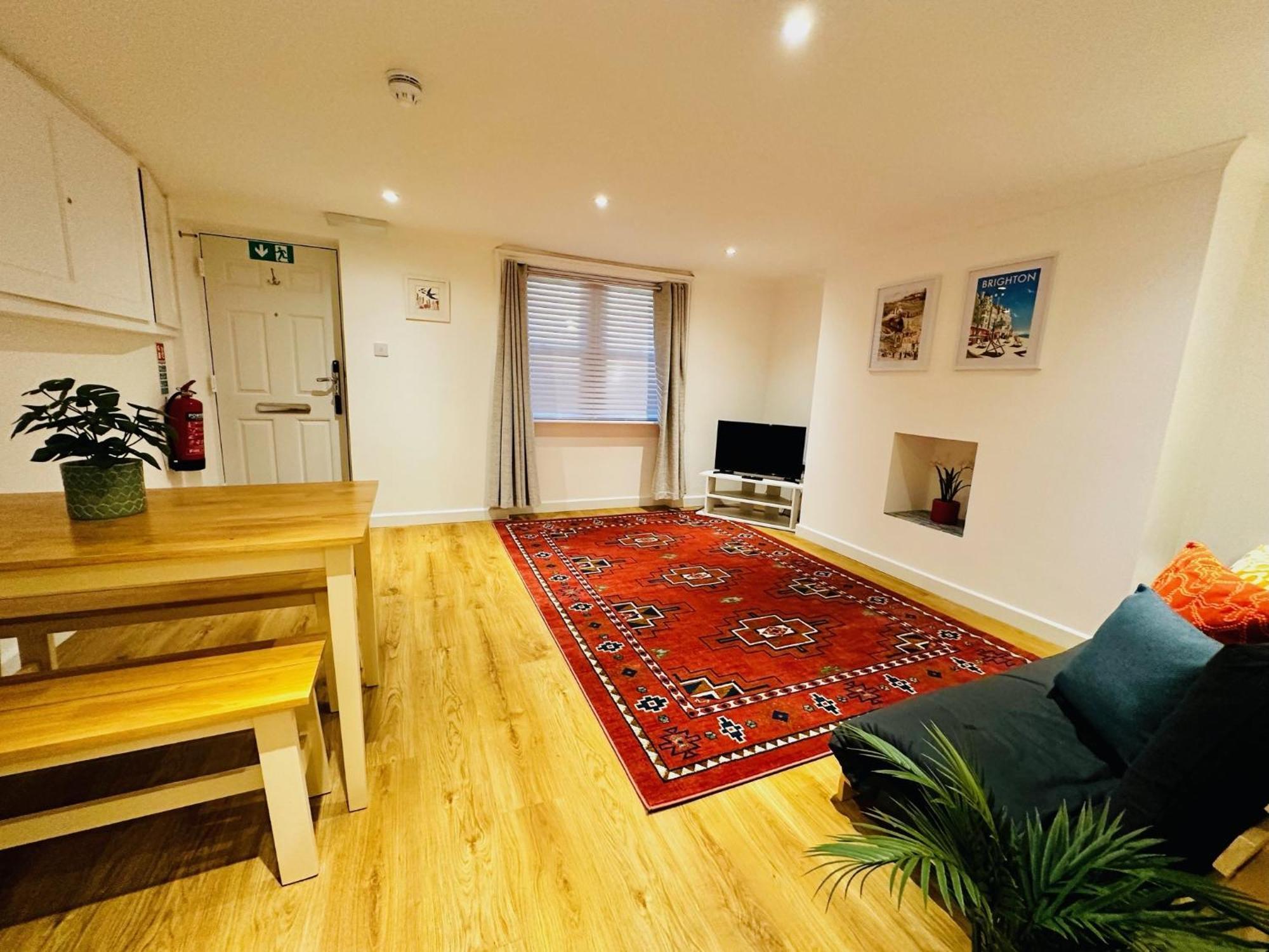 Apartment Upper Rock Brighton