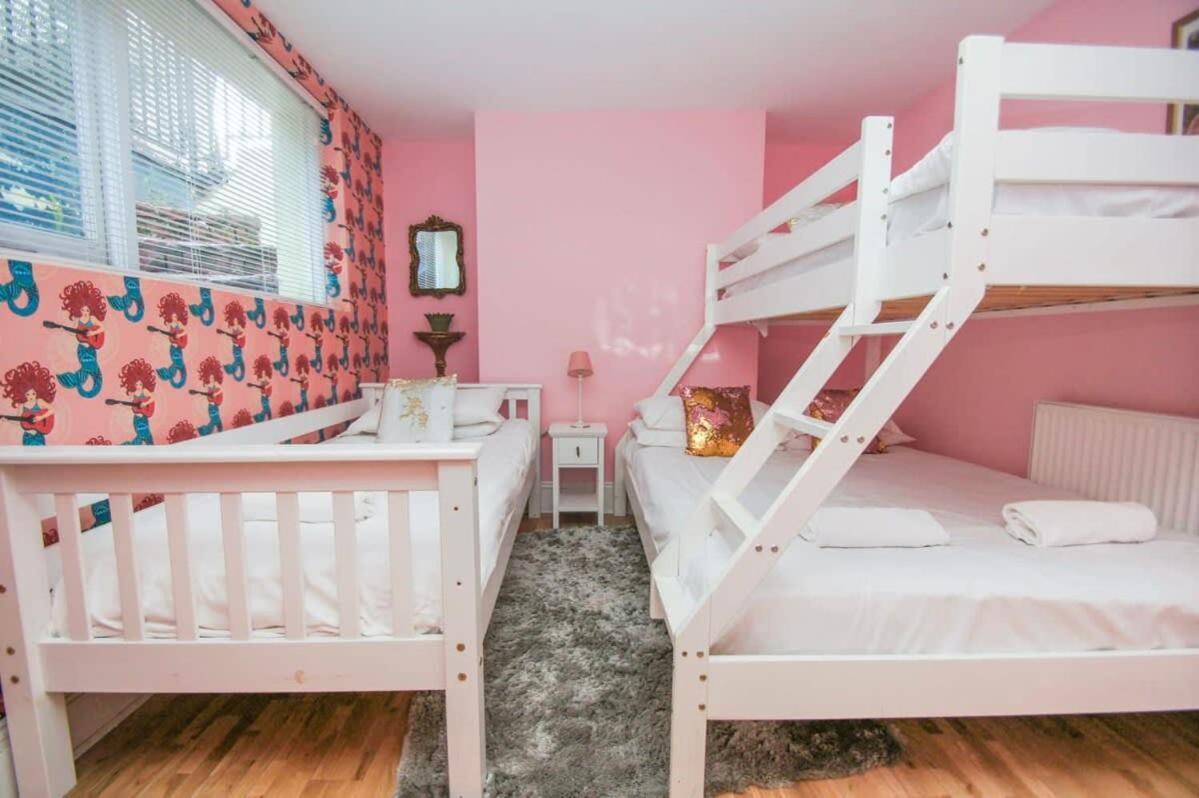 Mermaid Townhouse- By Lets Holiday home Brighton