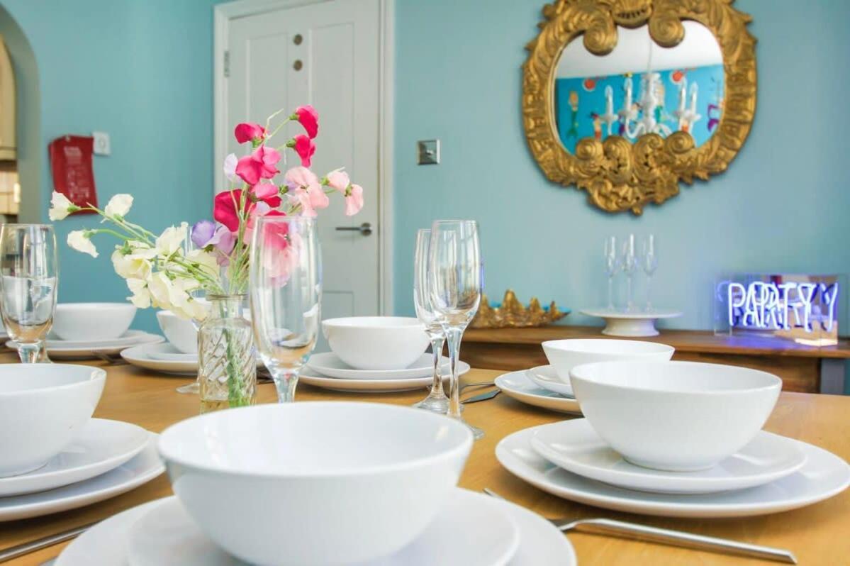 Mermaid Townhouse- By Lets *
