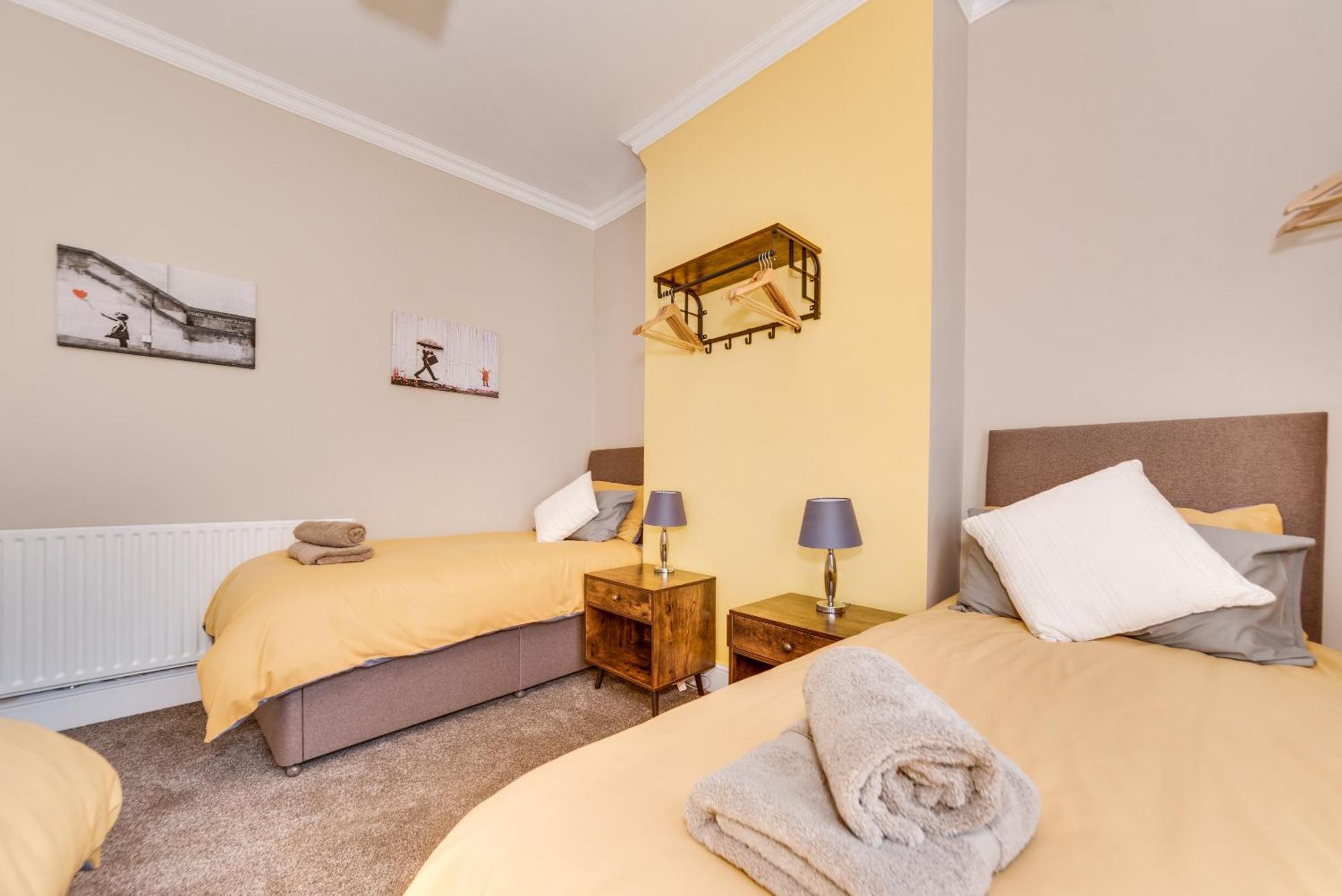 Holiday home Happy Monkey Town House - Sleeps 9 Brighton