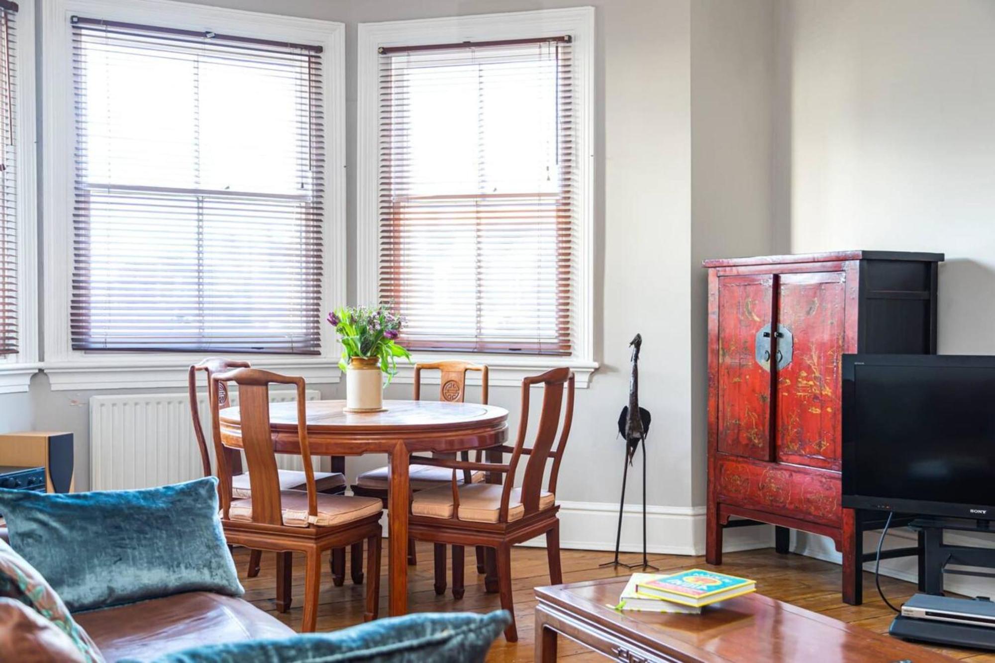 Apartment Spacious Flat *