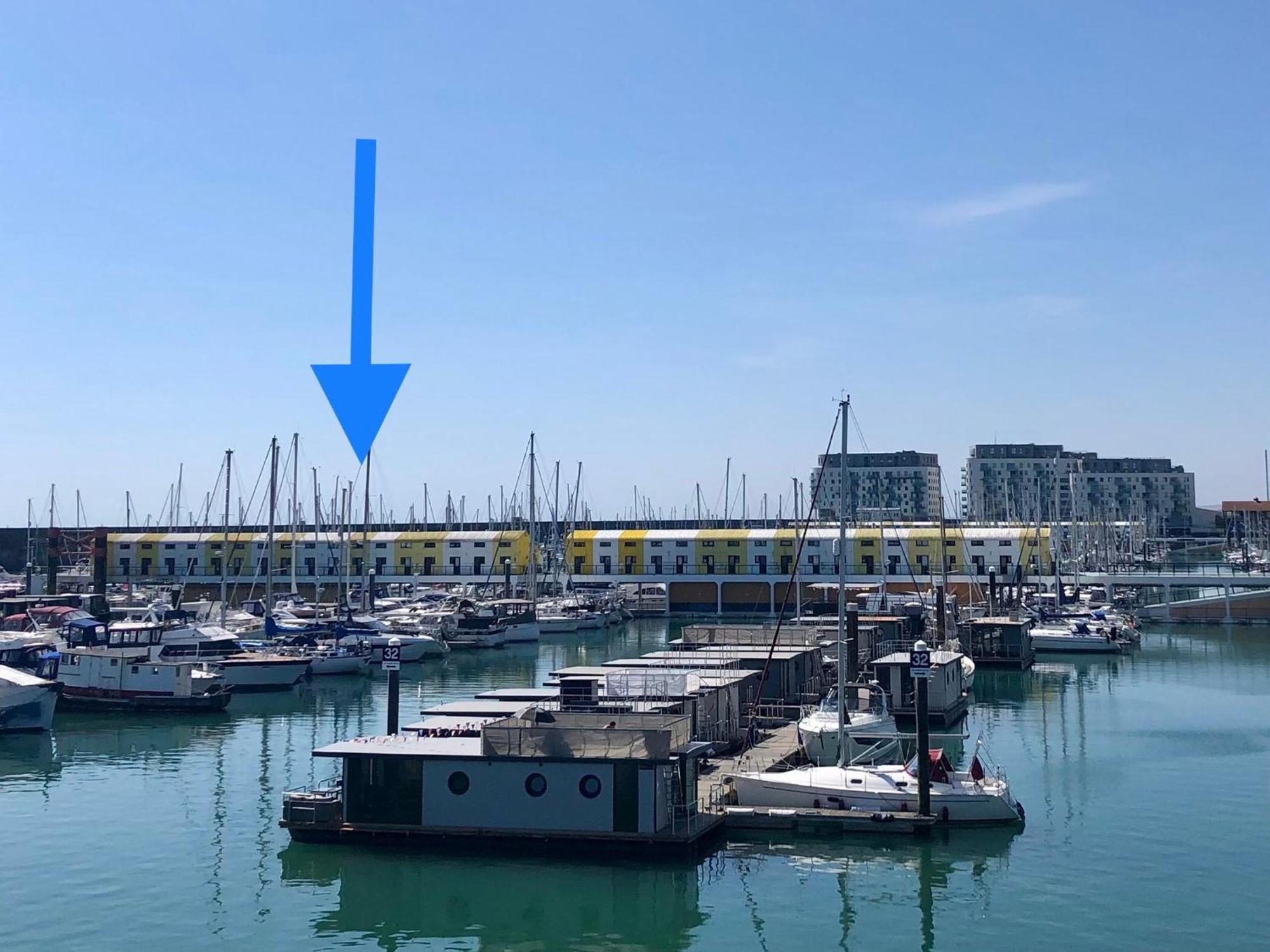 Water At The Marina, Free Parking By My Getaways Holiday home Brighton