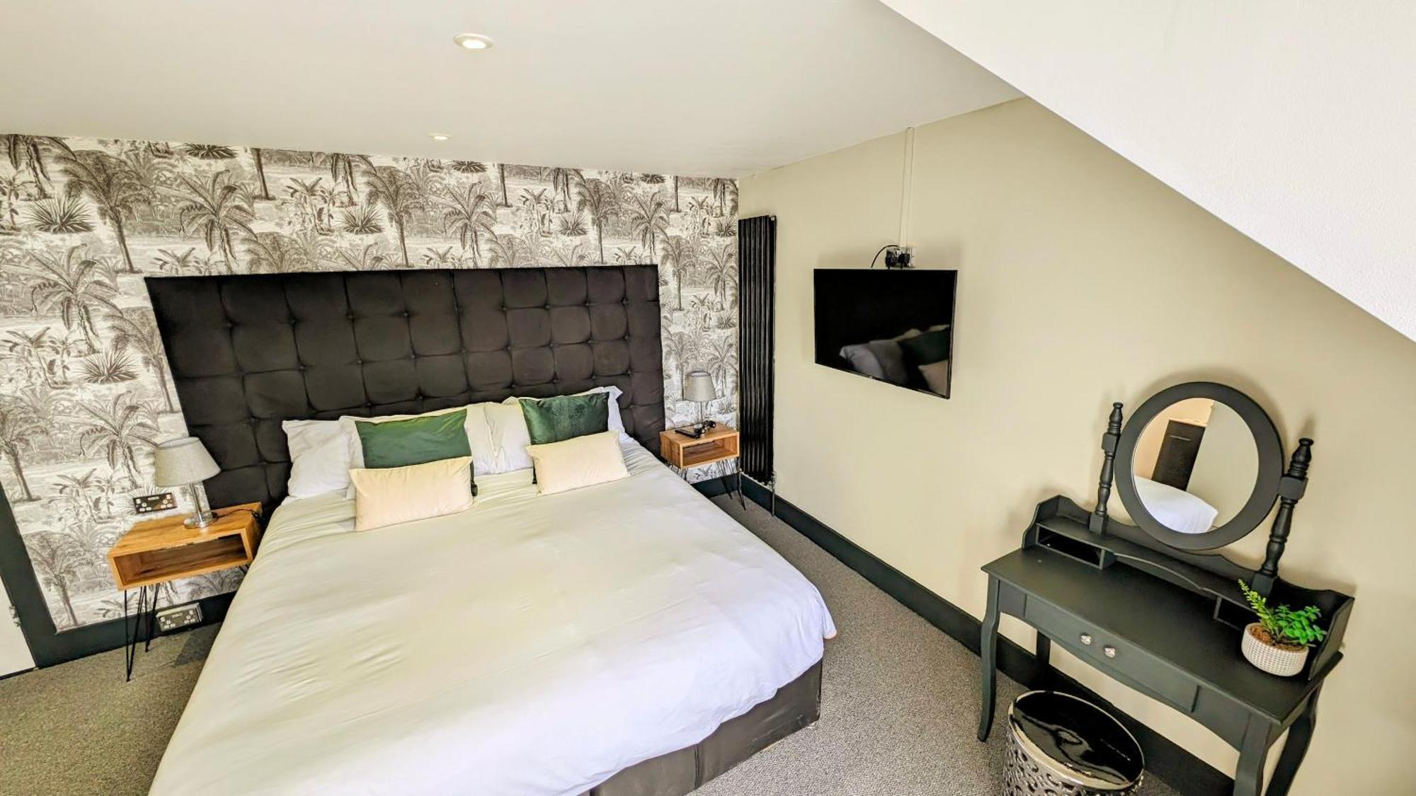 Innit Bliss Hotel 3*