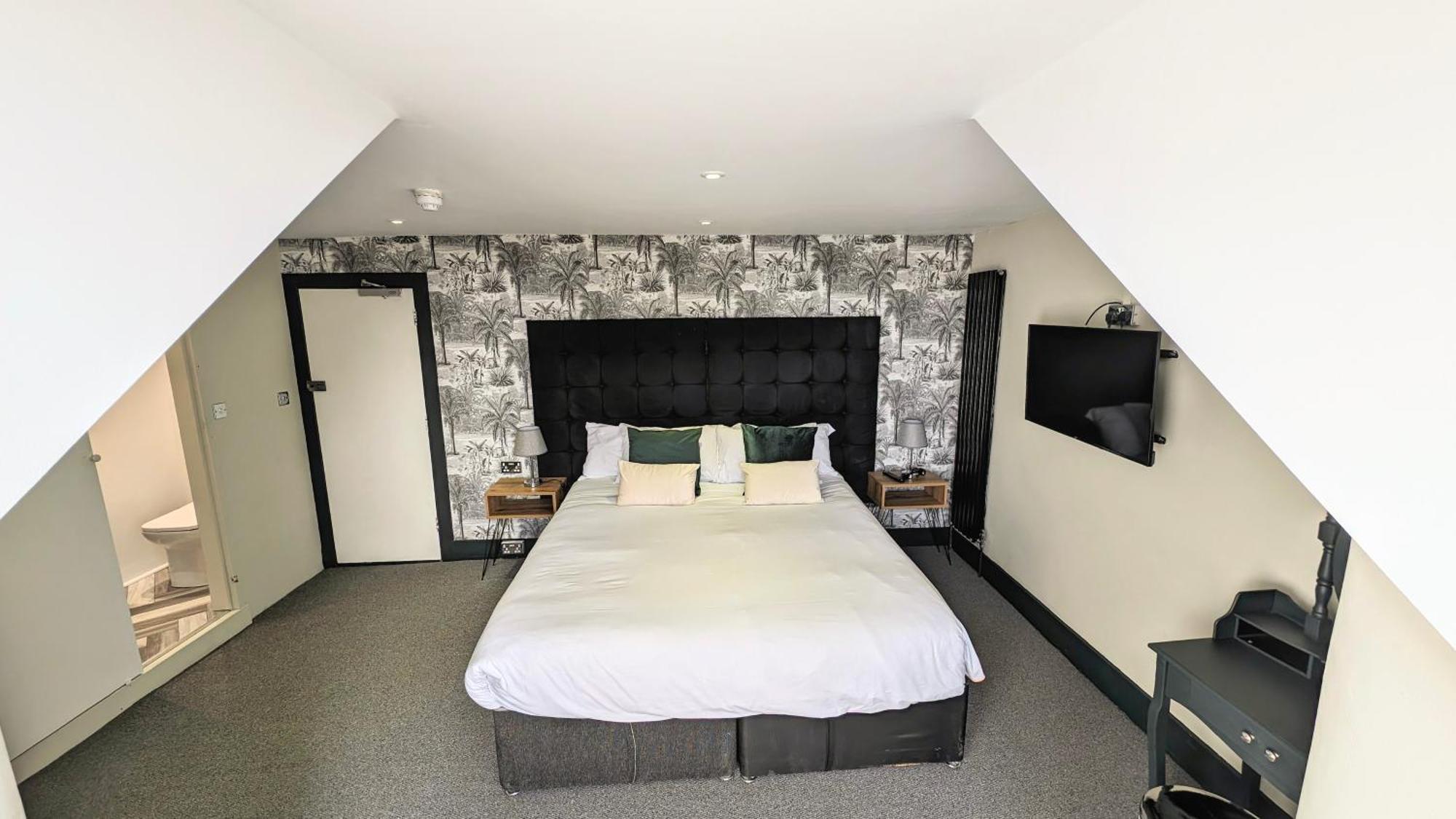 Innit Bliss Hotel