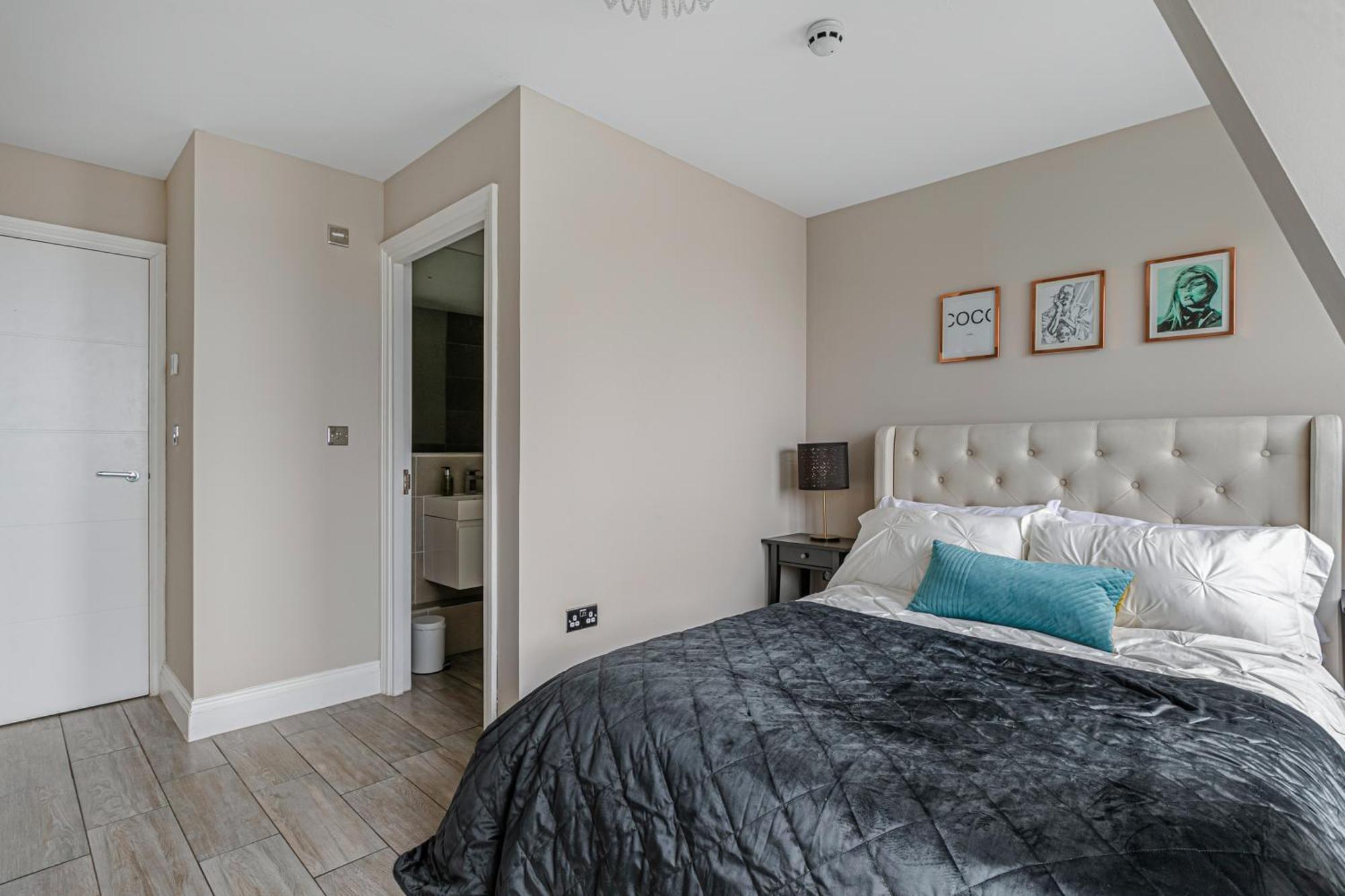 Airhost's Brighton's Diamond Escape With Sea Views Brighton