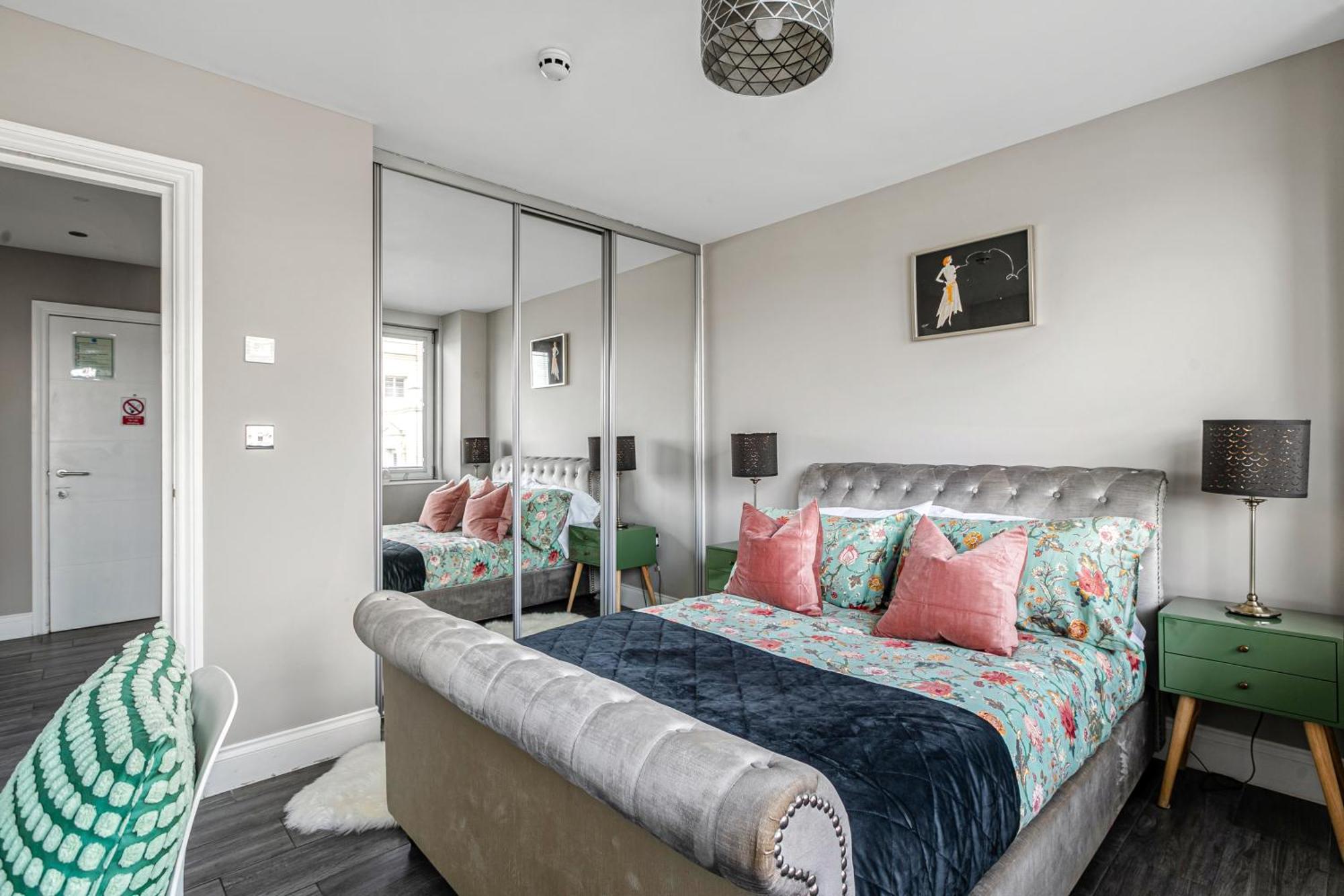 Airhost's Brighton's Diamond Escape With Sea Views * Brighton