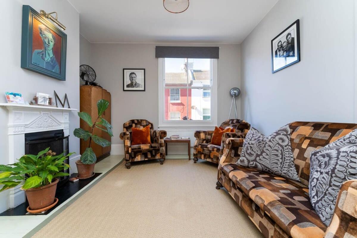 Host & - Grove Townhouse