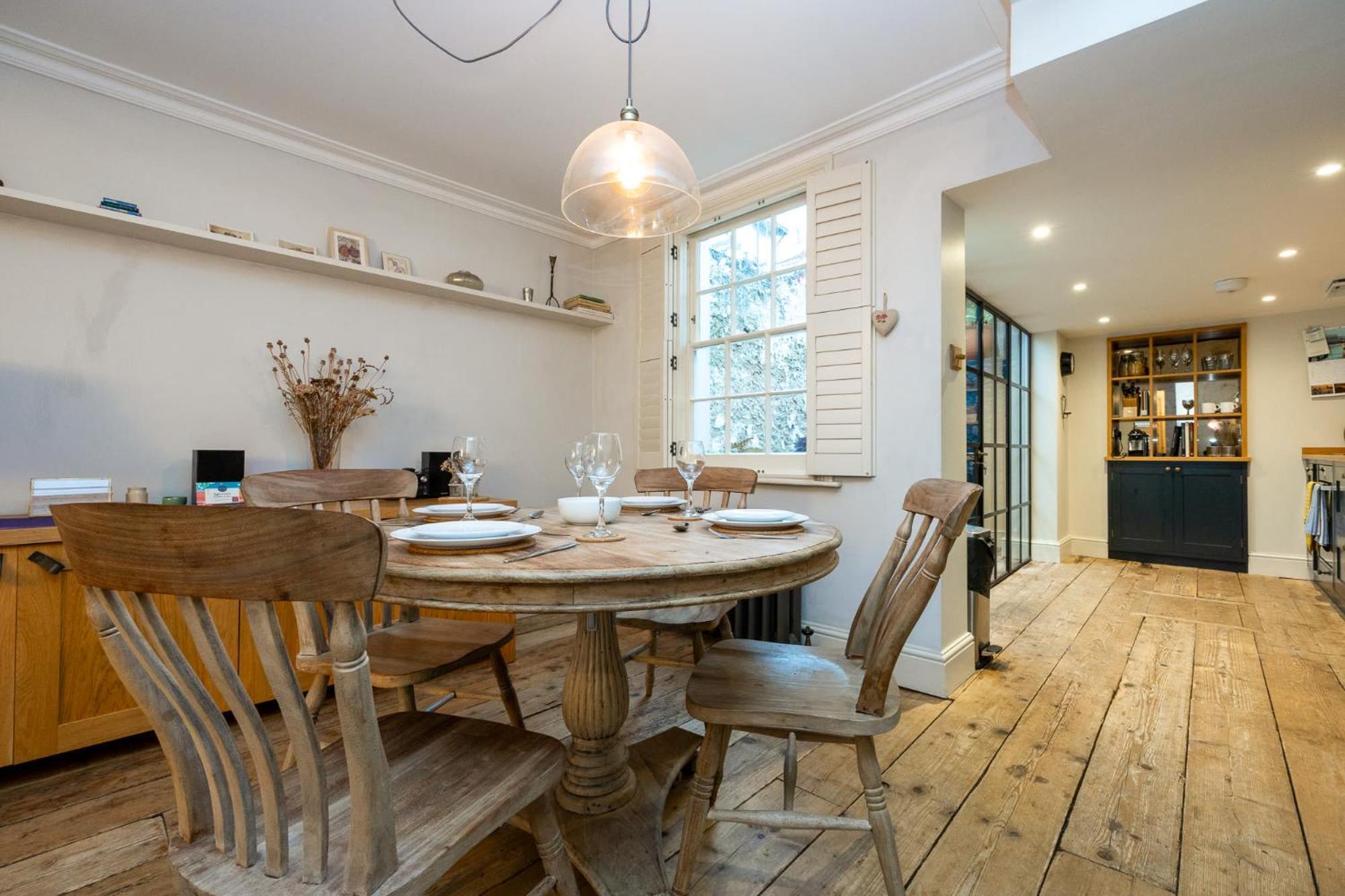Host & - The September Holiday home