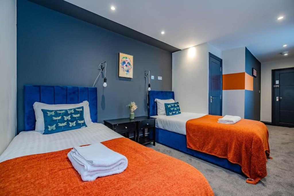 Three Bedroom Flat 2 Bathrooms I Super Locationi Next To