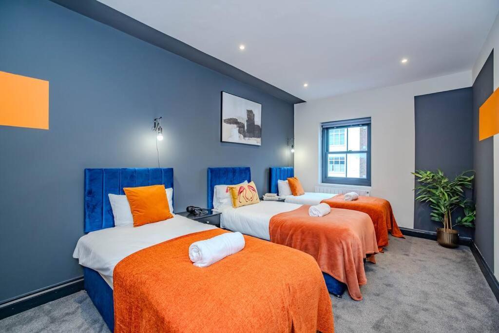Three Bedroom Flat 2 Bathrooms I Super Locationi Next To