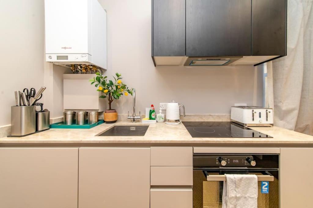 Flash Sale Kemptown Bn224eat01 Apartment