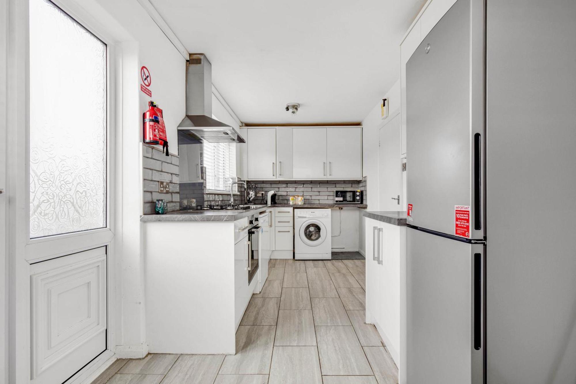 Luxury 3 Bedroom In Holiday home *