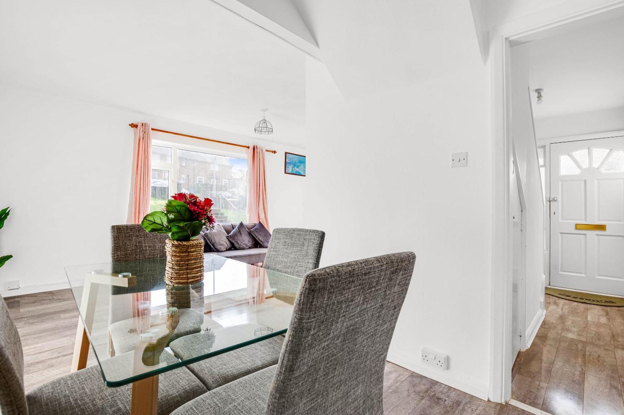 Holiday home Luxury 3 Bedroom In