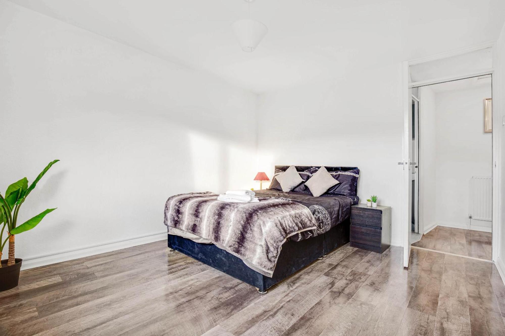 Holiday home Luxury 3 Bedroom In