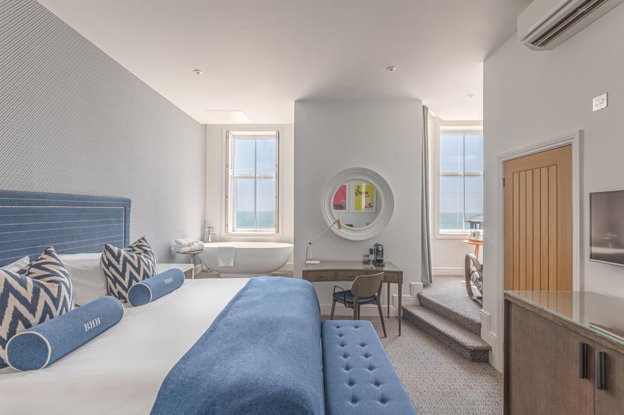 Hotel Harbour &