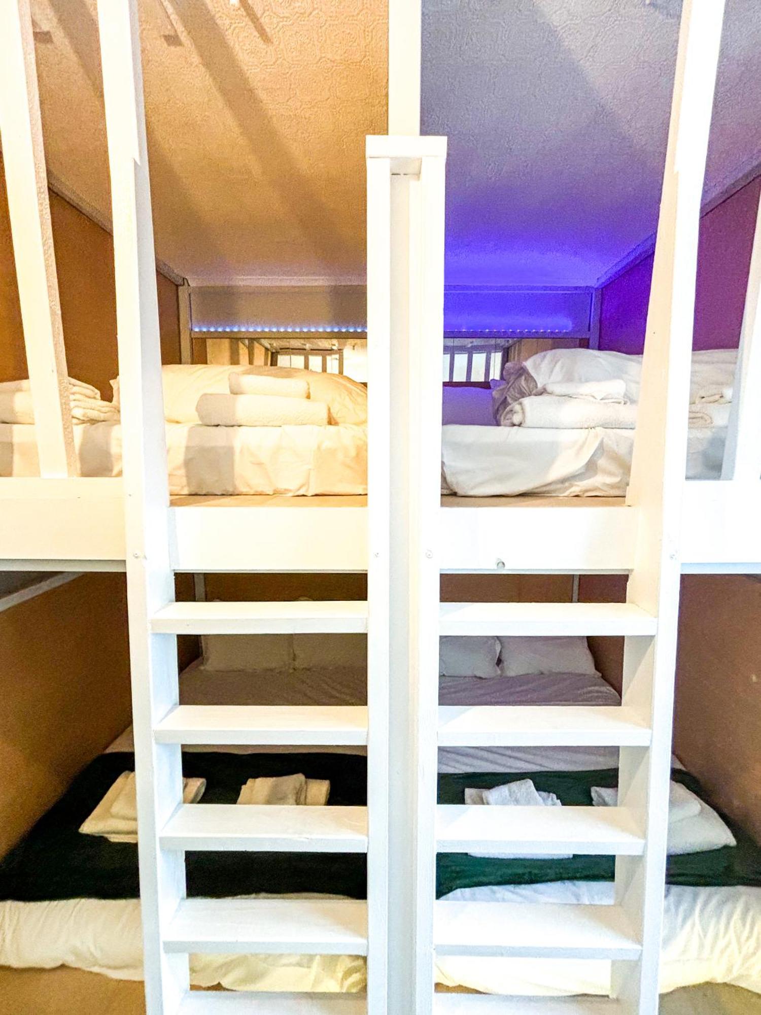 X Brunswick Square Hotel 4*