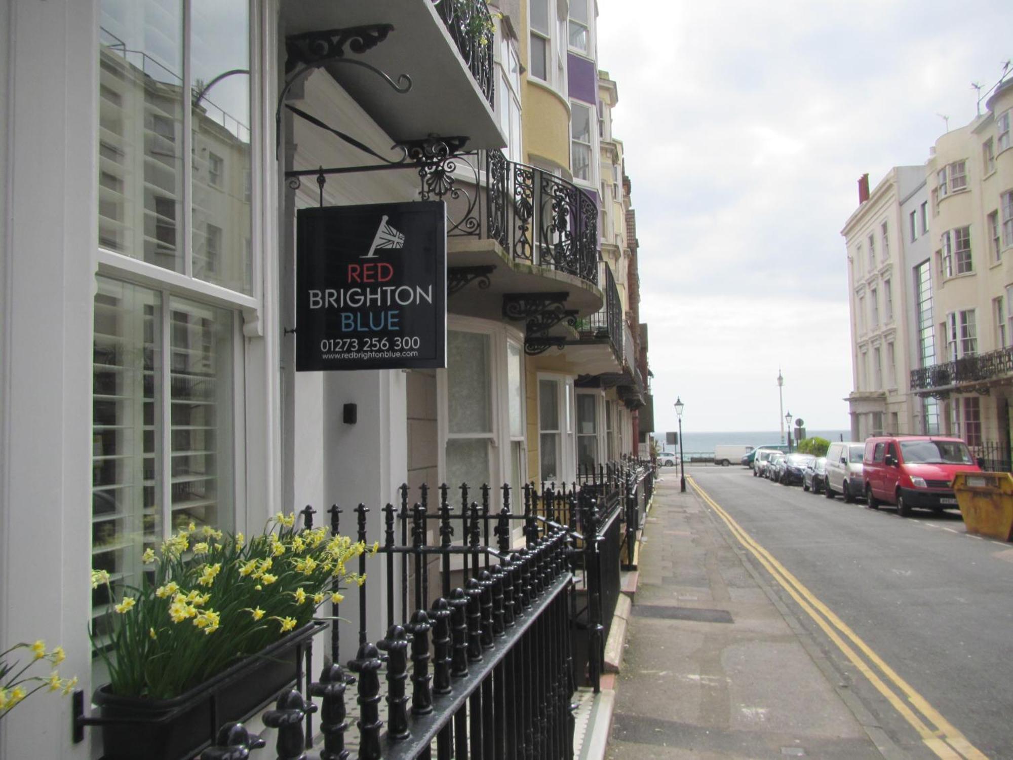 Red Blue Hotel Brighton