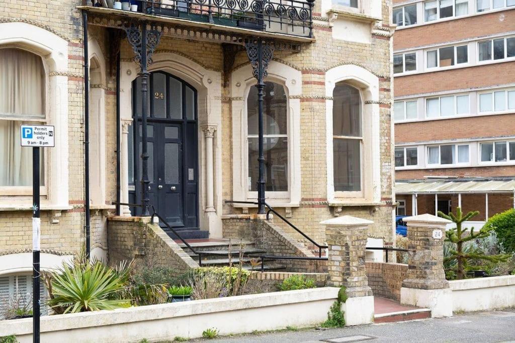 Apartment Stylish Mansion - Seaviews - Free Parking *