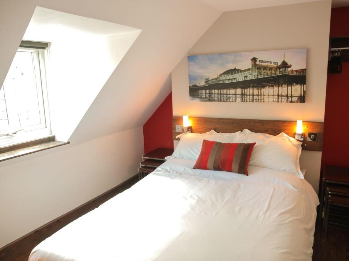 Guest And The Guest house 4*