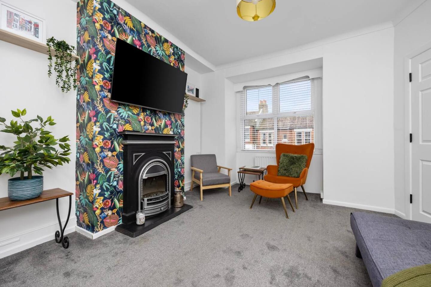 Apartment Pass The Keys Totland Road Haven Entire