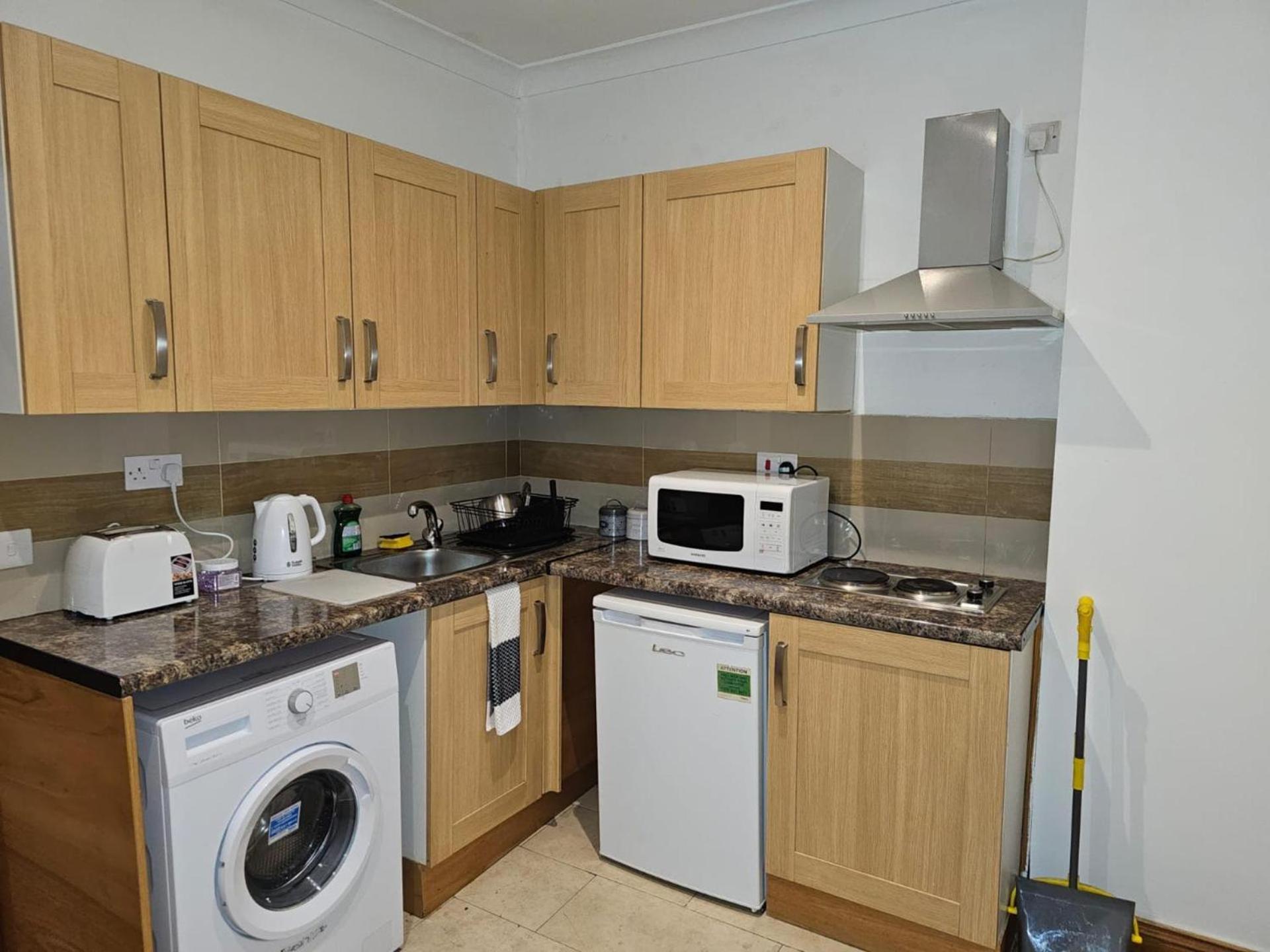 Apartment Primely Located 1-bed In *
