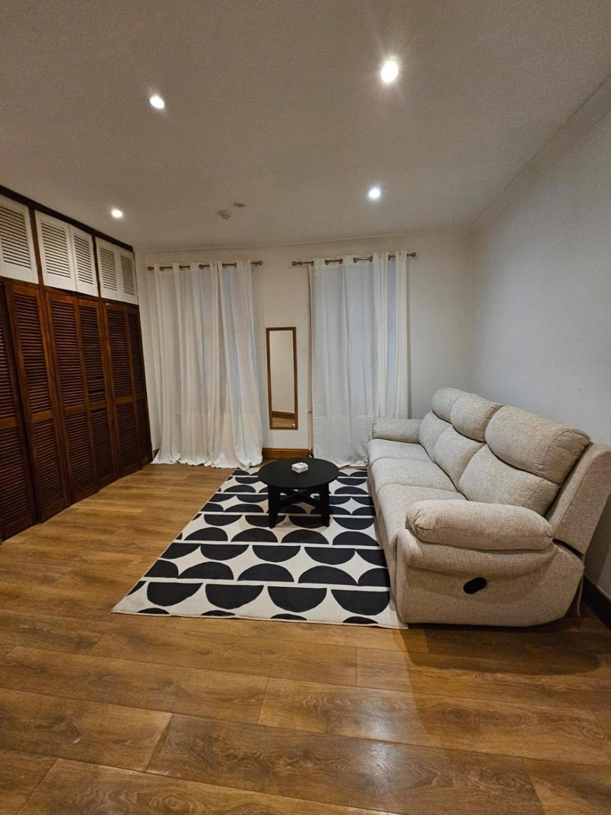 Primely Located 1-bed In Apartment Brighton