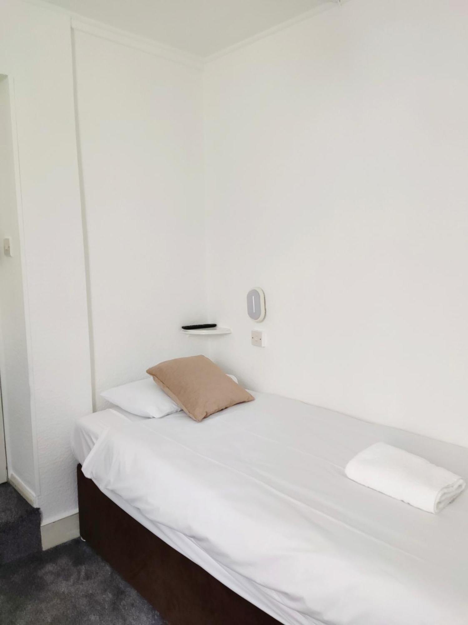 Wave Guest house 2*