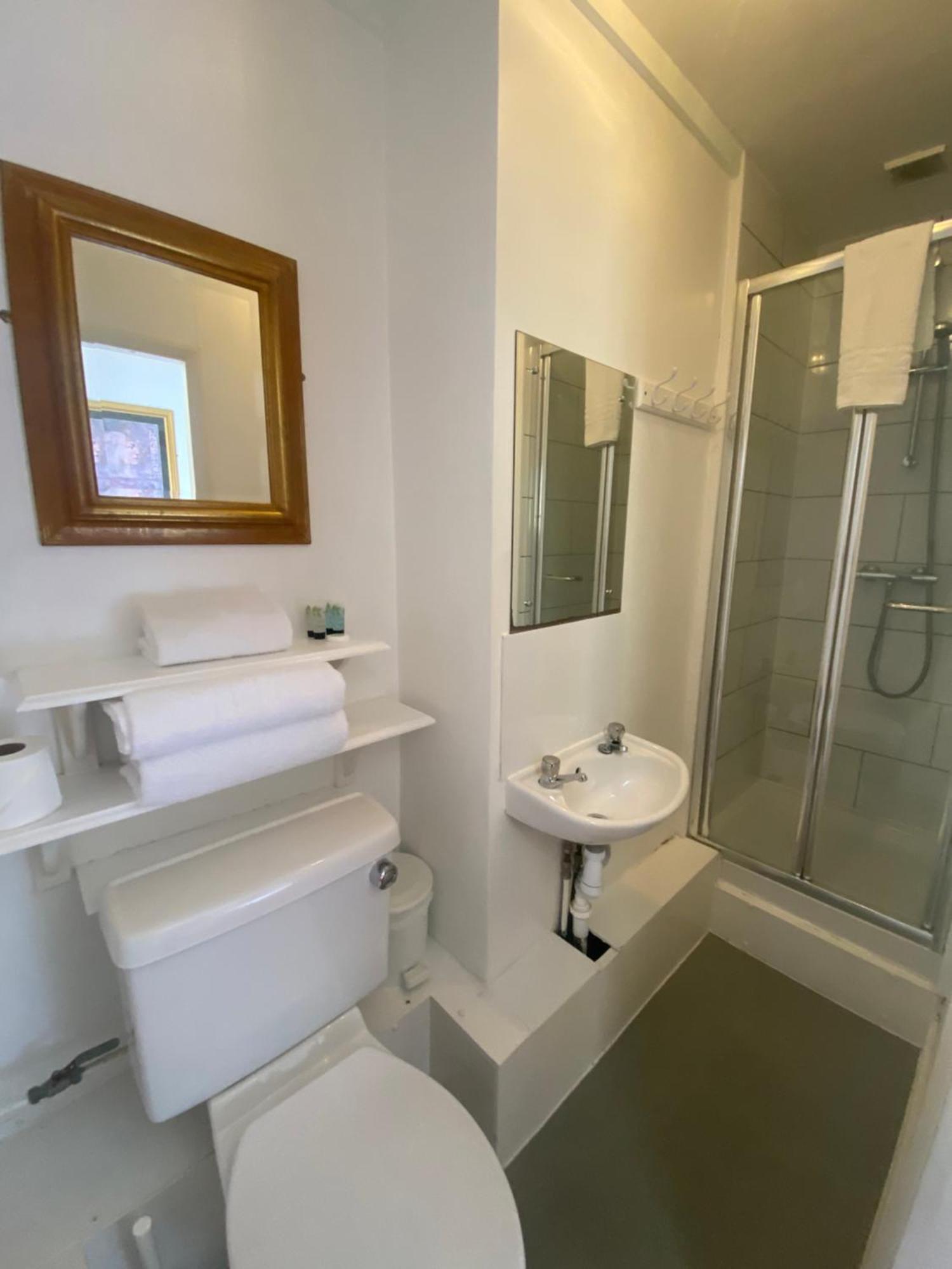 Innit Blue Sky Guest house 3*