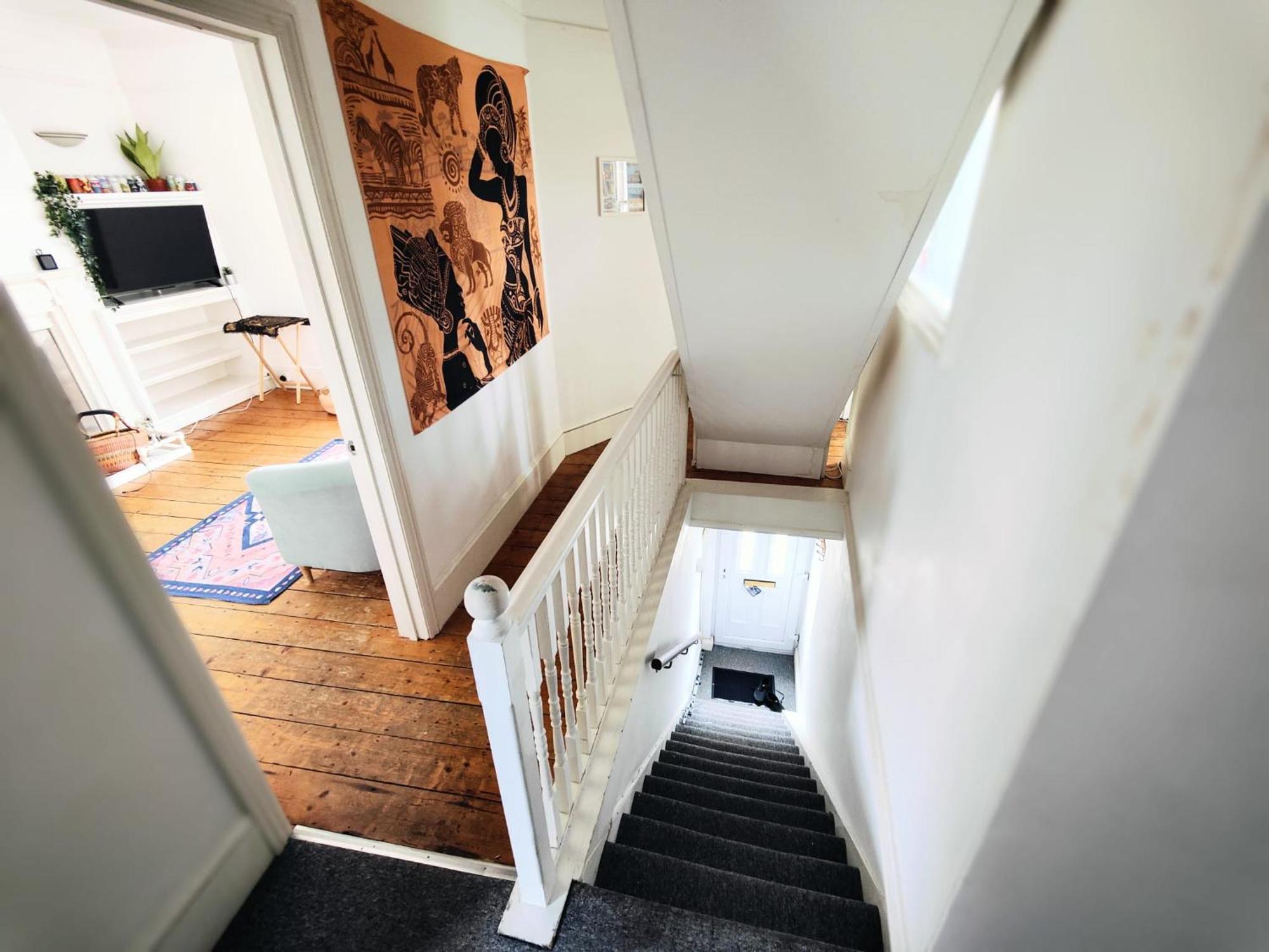 Great Entire 2 Bedroom - Apartment